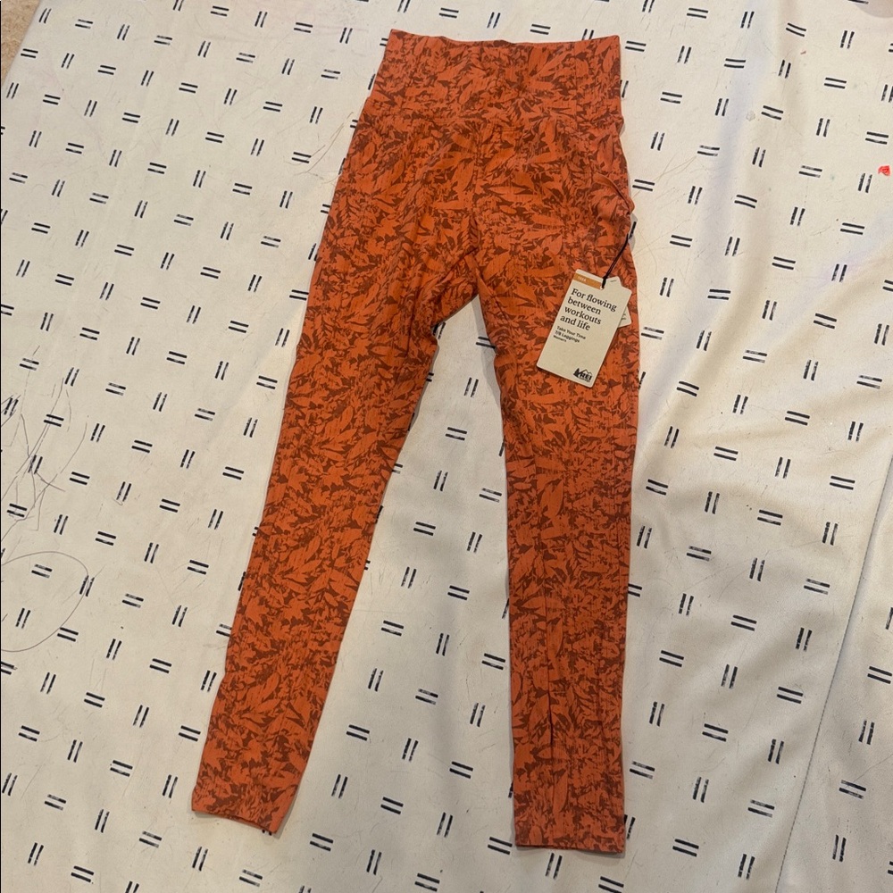 REI take your time 7/8 legging